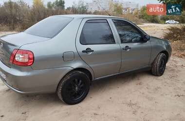 Седан Fiat Siena 2006 в 