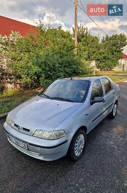Седан Fiat Siena 2004 в Черкассах