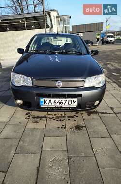 Седан Fiat Siena 2005 в Бородянці