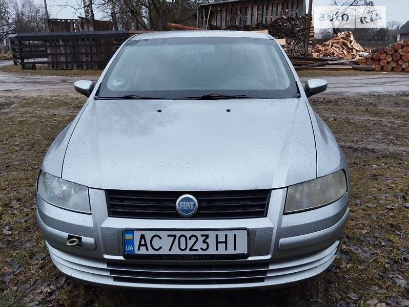 Універсал Fiat Stilo 2004 в Ратному