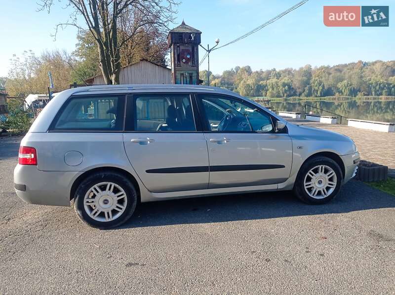 Универсал Fiat Stilo 2007 в Тлумаче