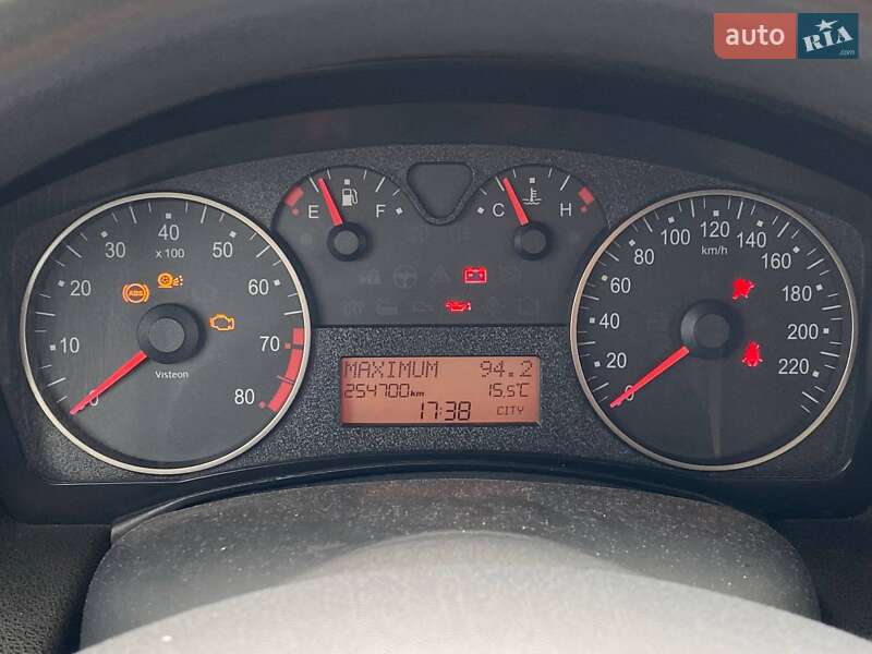 Хэтчбек Fiat Stilo 2003 в Киеве