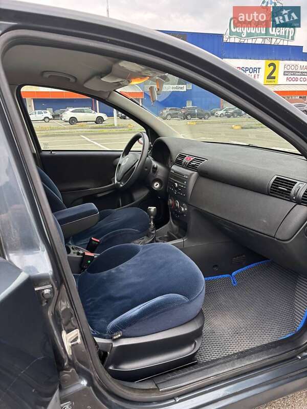 Хэтчбек Fiat Stilo 2003 в Киеве