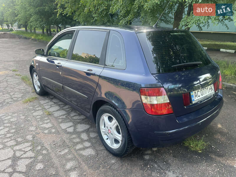Хэтчбек Fiat Stilo 2001 в Житомире