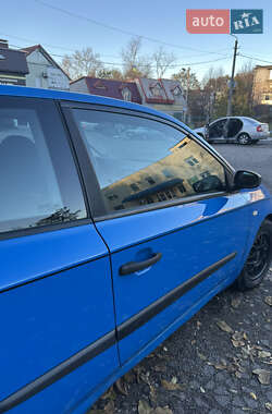 Хэтчбек Fiat Stilo 2003 в Каменском
