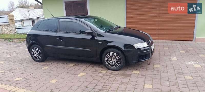 Хэтчбек Fiat Stilo 2002 в Тернополе