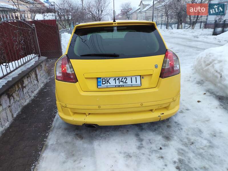Хэтчбек Fiat Stilo 2002 в Тернополе