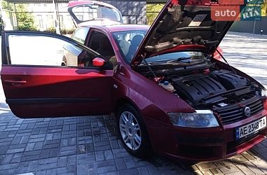 Хетчбек Fiat Stilo 2004 в Новомосковську