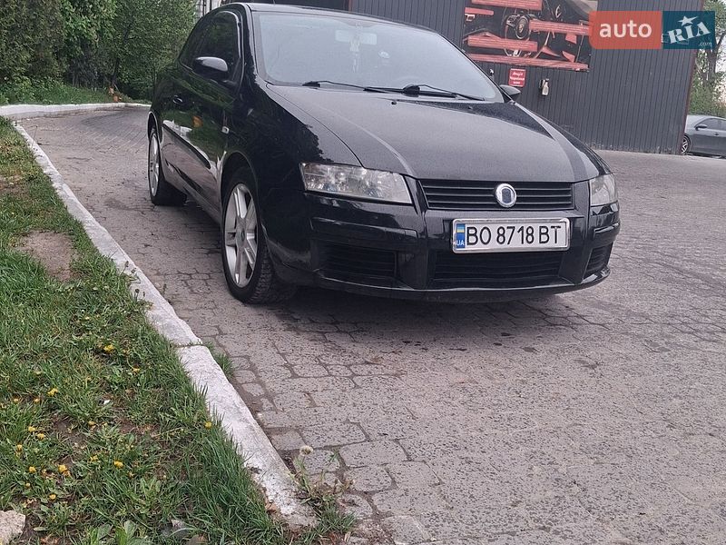 Хэтчбек Fiat Stilo 2002 в Тернополе