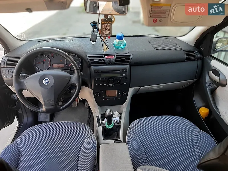 Fiat Stilo 2005 VIN ZFA19200000589559 фото оголошення 12 з 35