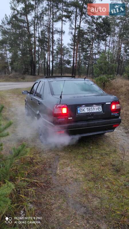 Седан Fiat Tempra 1993 в Березному