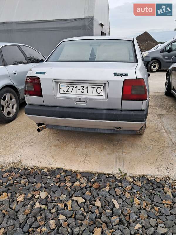 Седан Fiat Tempra 1993 в Львове