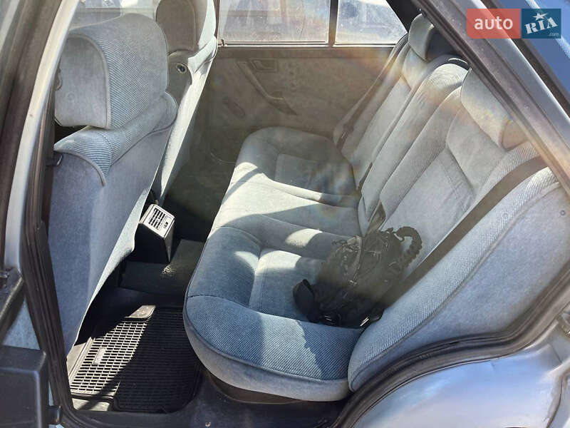 Седан Fiat Tempra 1990 в Нетешине