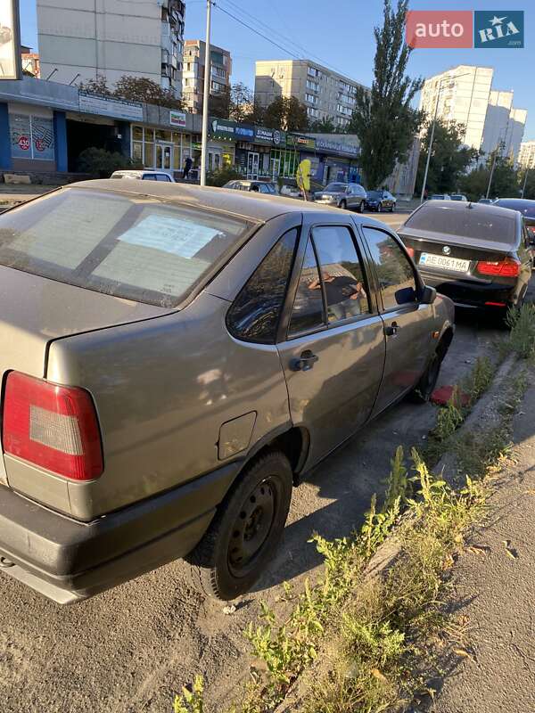 Седан Fiat Tempra 1990 в Киеве