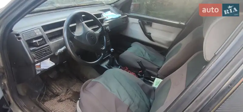 Fiat Tempra 1994 VIN ZFA15900007587841 фото оголошення 6 з 40