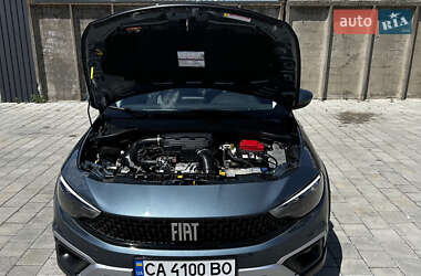Универсал Fiat Tipo Cross 2022 в 