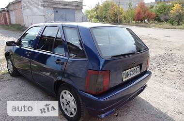 Хэтчбек Fiat Tipo 1993 в Знаменке