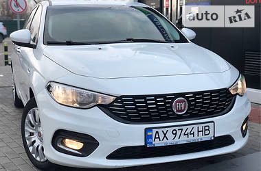 Fiat Tipo 2016