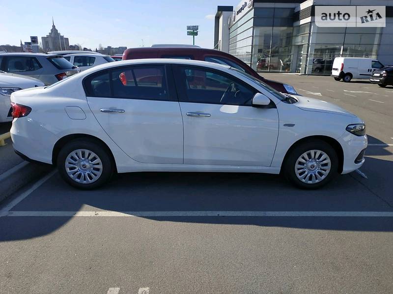 Седан Fiat Tipo 2019 в Києві