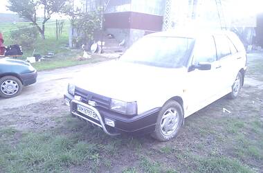 Седан Fiat Tipo 1990 в Шумске
