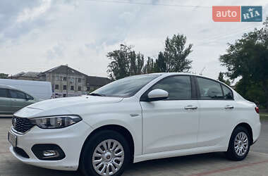 Седан Fiat Tipo 2016 в Львове