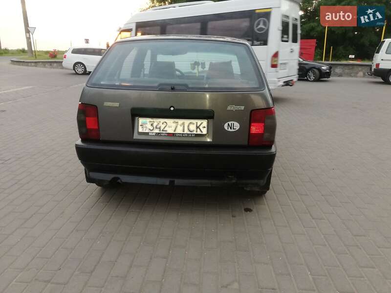 Хэтчбек Fiat Tipo 1989 в Смеле