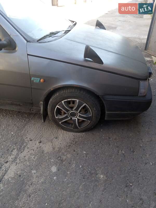 Хэтчбек Fiat Tipo 1989 в Сумах