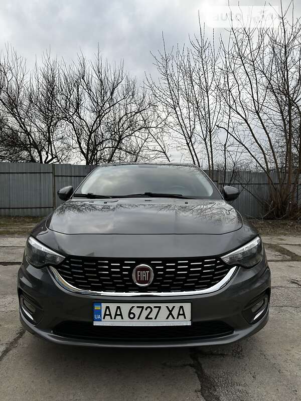 Седан Fiat Tipo 2018 в Киеве