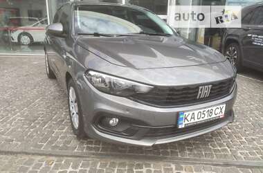 Fiat Tipo 2021