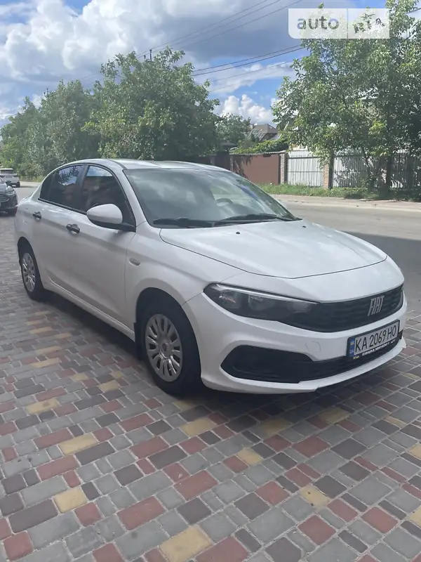 Fiat Tipo 2021