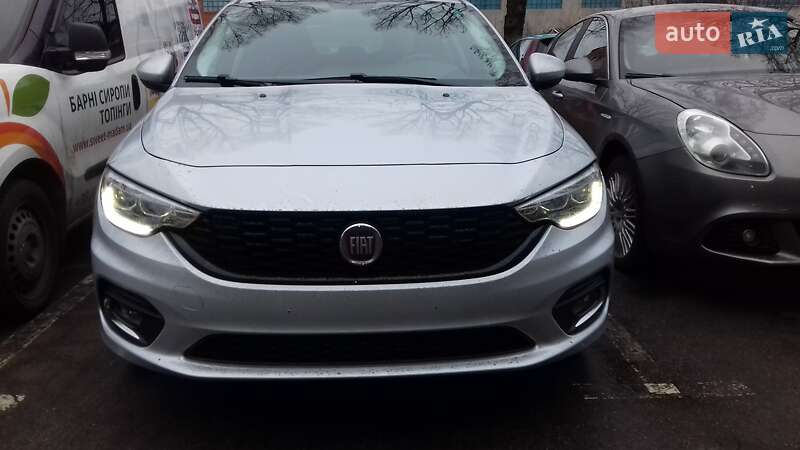 Седан Fiat Tipo 2019 в Києві