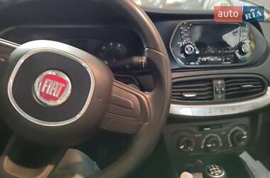 Седан Fiat Tipo 2017 в 