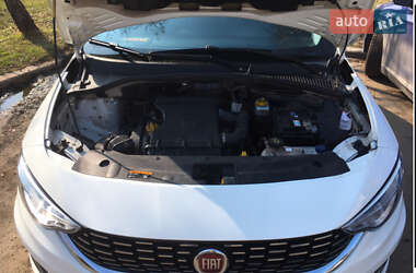 Седан Fiat Tipo 2016 в 
