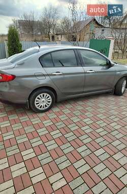 Седан Fiat Tipo 2016 в 