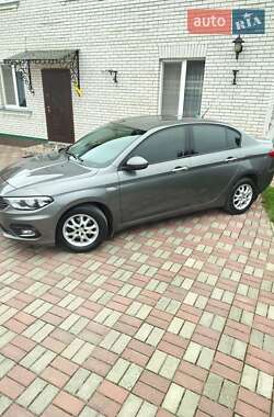 Седан Fiat Tipo 2016 в Хотові