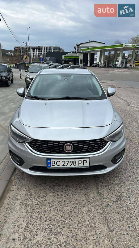 Седан Fiat Tipo 2016 в 