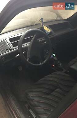 Хэтчбек Fiat Tipo 1989 в 