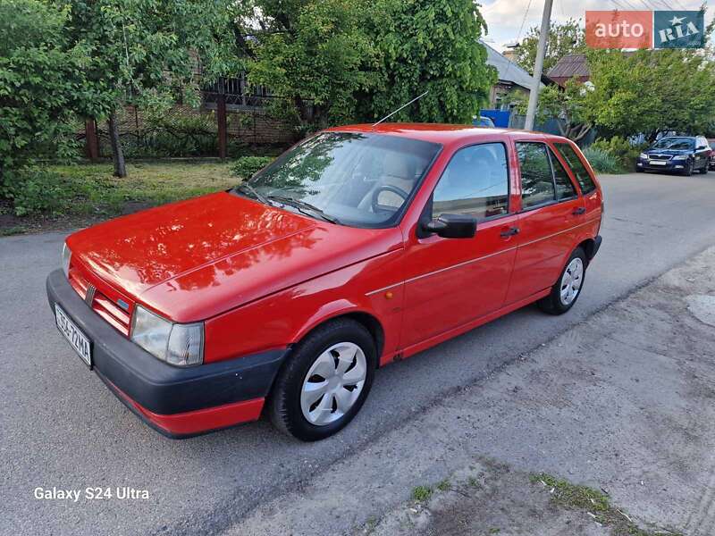 Хэтчбек Fiat Tipo 1992 в 