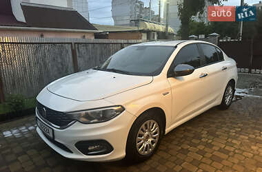 Седан Fiat Tipo 2017 в 