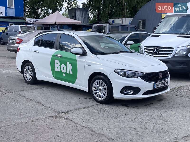 Седан Fiat Tipo 2019 в 