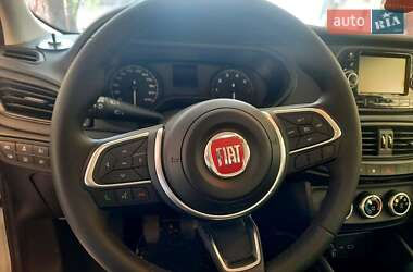 Fiat Tipo 2021