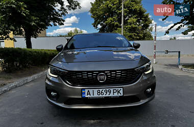Хэтчбек Fiat Tipo 2020 в 