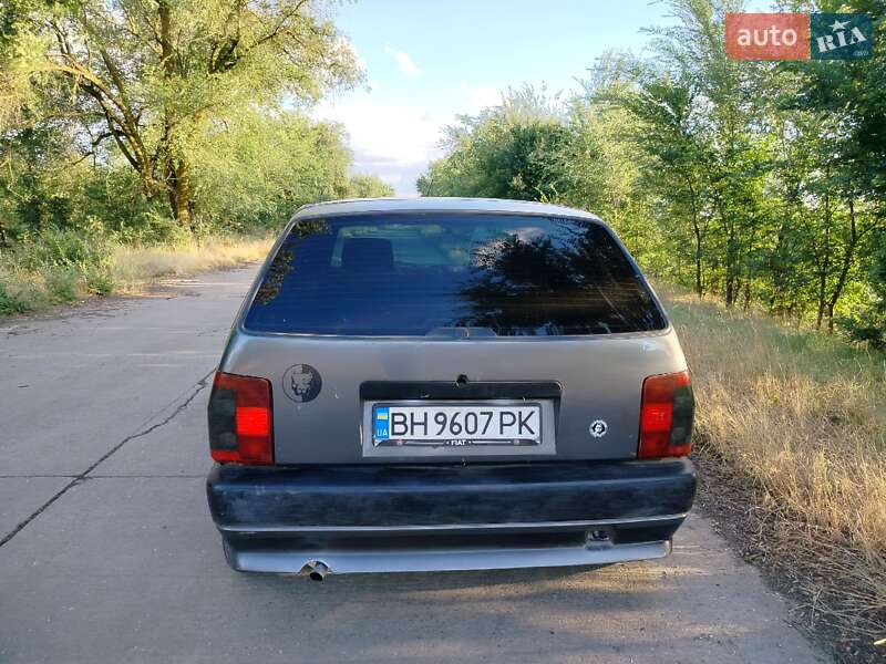 Хэтчбек Fiat Tipo 1990 в Арцизе
