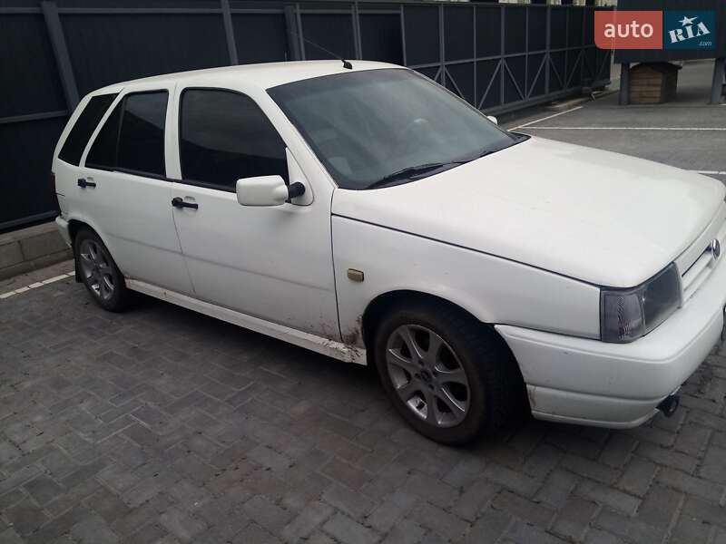 Хэтчбек Fiat Tipo 1991 в Ровно