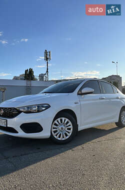 Седан Fiat Tipo 2018 в 