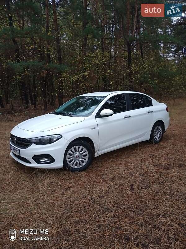 Седан Fiat Tipo 2018 в Миргороде