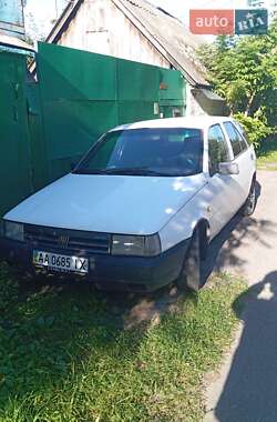 Хэтчбек Fiat Tipo 1988 в 