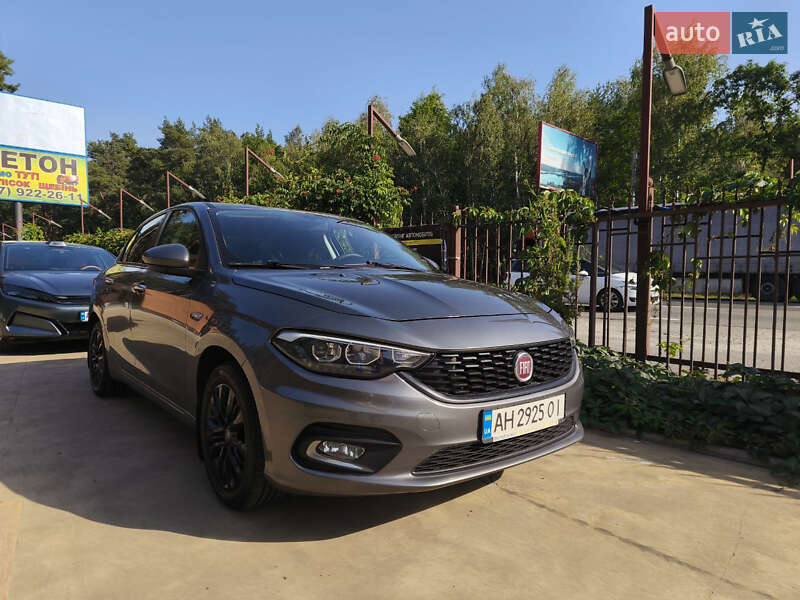 Седан Fiat Tipo 2020 в 