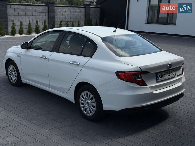Седан Fiat Tipo 2019 в Дубно