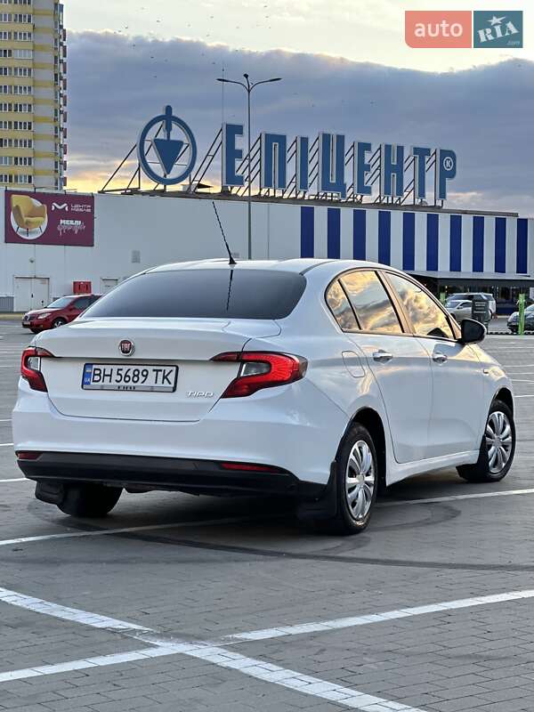 Седан Fiat Tipo 2018 в 